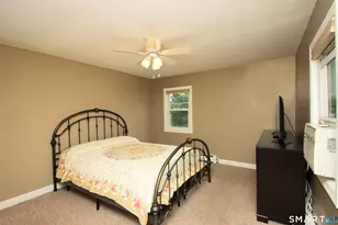 2498 N Main St, Waterbury, CT 06704 - Photo 17