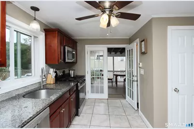 2498 North Main Street, Waterbury, CT 06704 - Photo 9