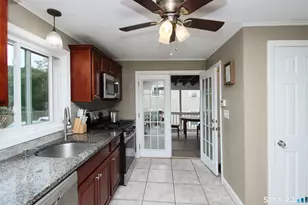 2498 N Main St, Waterbury, CT 06704 - Photo 9