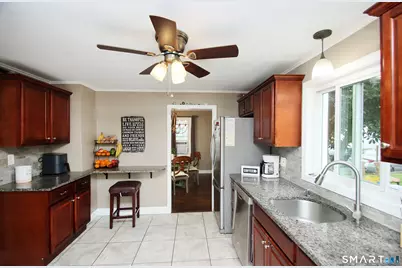 2498 North Main Street, Waterbury, CT 06704 - Photo 11