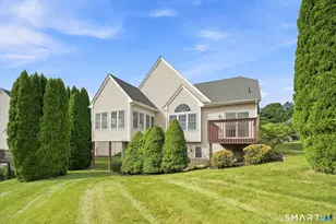 8 South Pond Rd, Bloomfield, CT 06002 - Photo 39