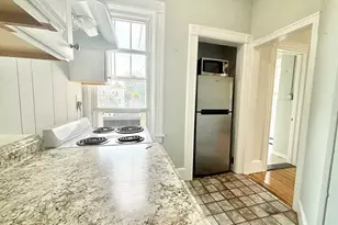198 Ocean Dr E, Stamford, CT 06902 - Photo 3