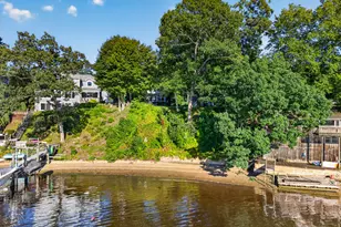35 Oswegatchie Rd, Waterford, CT 06385 - Photo 1