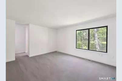 127 Farmington Chase Crescent #127, Farmington, CT 06032 - Photo 15