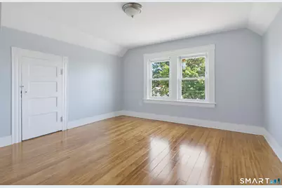 869 Central Avenue, Bridgeport, CT 06607 - Photo 29