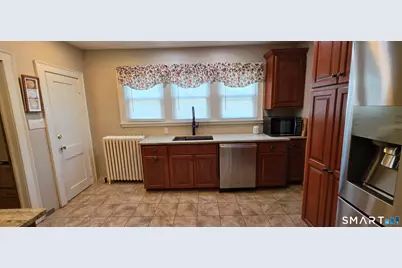 49 Brighton Street, New Britain, CT 06053 - Photo 13