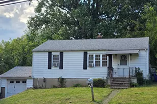 34 Elm St, Ansonia, CT 06401 - Photo 1