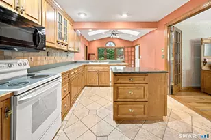 6 Miller Rd, Vernon, CT 06066 - Photo 13