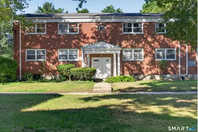 28 Courtland Avenue #1, Stamford, CT 06902 - Photo 1