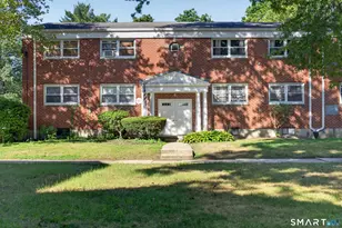 28 Courtland Ave, Stamford, CT 06902 - Photo 1