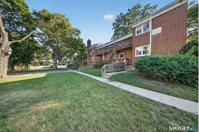 28 Courtland Avenue #1, Stamford, CT 06902 - Photo 3
