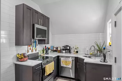 198 Montauk Avenue, New London, CT 06320 - Photo 19
