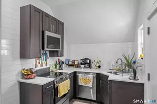 198 Montauk Ave, New London, CT 06320 - Photo 19