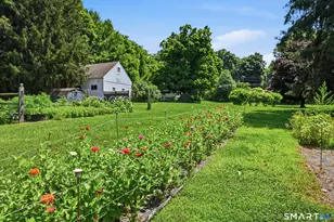 385 Middle Rd Turnpike, Woodbury, CT 06798 - Photo 35