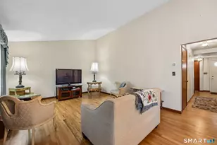 1279 New Britain Ave, West Hartford, CT 06110 - Photo 9