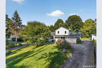 27 Old Norwich Road, Waterford, CT 06375 - Photo 1