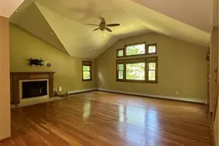 350 Bell St, Middletown, CT 06457 - Photo 17