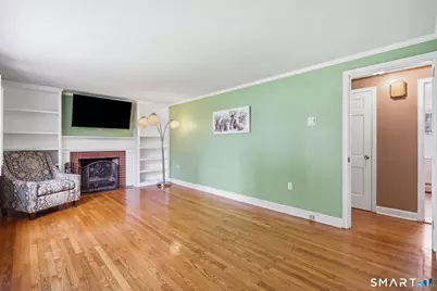 218 Columbia Street, New Britain, CT 06052 - Photo 9
