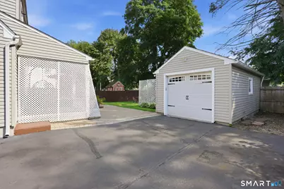 218 Columbia Street, New Britain, CT 06052 - Photo 29
