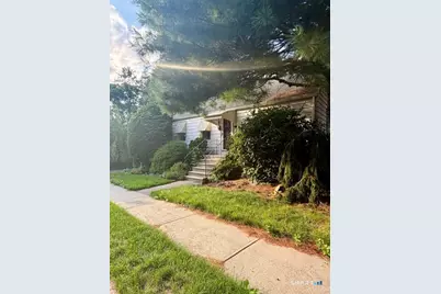 21 Athol Place, Hamden, CT 06517 - Photo 3