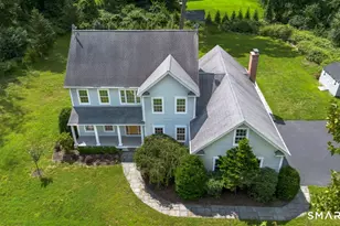 24 Plumtree Ln, Trumbull, CT 06611 - Photo 39