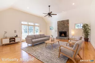 24 Plumtree Ln, Trumbull, CT 06611 - Photo 7