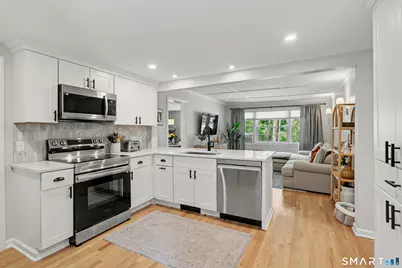 163 Huntingtown Road, Newtown, CT 06470 - Photo 9