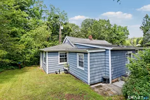 163 Huntingtown Rd, Newtown, CT 06470 - Photo 21