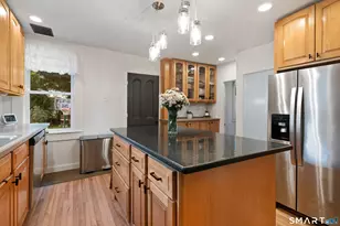 39 Hudson St, Manchester, CT 06042 - Photo 15