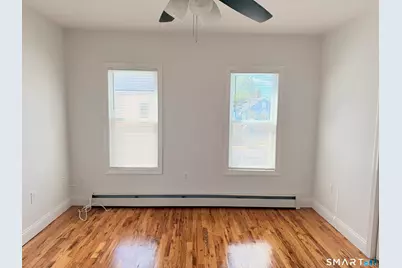 723 Ogden Street, Bridgeport, CT 06608 - Photo 9