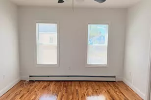 723 Ogden St, Bridgeport, CT 06608 - Photo 9