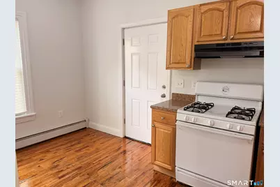 723 Ogden Street, Bridgeport, CT 06608 - Photo 3