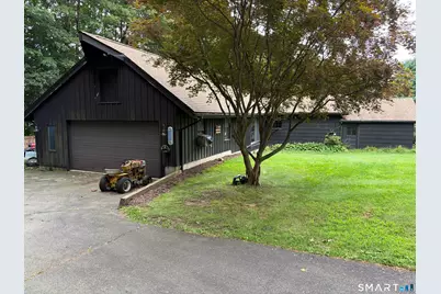 24 Sunrise Ridge, Middlefield, CT 06481 - Photo 7