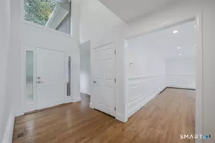 21 Deepwood Rd, Weston, CT 06883 - Photo 7