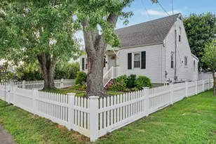 49 Baxter Dr, Norwalk, CT 06854 - Photo 21