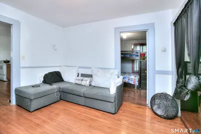 26 Saltonstall Avenue, New Haven, CT 06513 - Photo 3