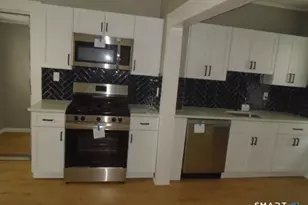 69 Trinity St, New Britain, CT 06051 - Photo 11