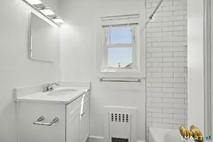 15 Whitmore Ln, Stamford, CT 06902 - Photo 17