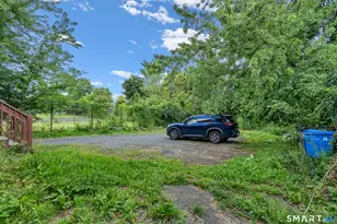 141 Homestead Ave, Hartford, CT 06112 - Photo 23