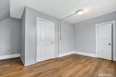 141 Homestead Avenue #3rd Fl, Hartford, CT 06112 - Photo 11