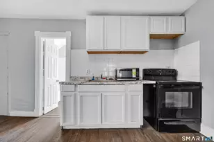 141 Homestead Ave, Hartford, CT 06112 - Photo 7