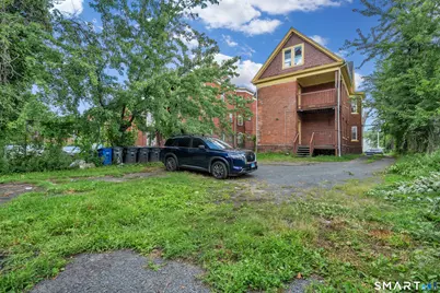 141 Homestead Avenue #3rd Fl, Hartford, CT 06112 - Photo 21