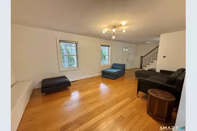 70 Renwick Place, Bridgeport, CT 06604 - Photo 5