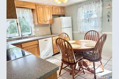 145 Loomis Street, Manchester, CT 06042 - Photo 7