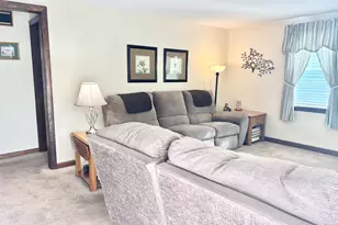 145 Loomis St, Manchester, CT 06042 - Photo 3