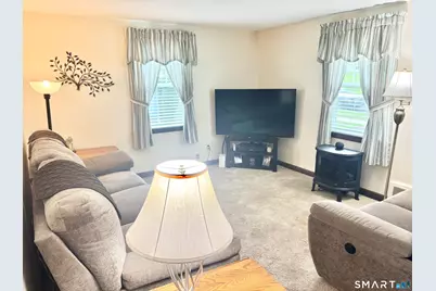 145 Loomis Street, Manchester, CT 06042 - Photo 5