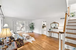 29 Lynn Ct, Darien, CT 06820 - Photo 3