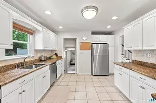 29 Lynn Ct, Darien, CT 06820 - Photo 13