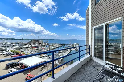 10 Harbour Close #10, New Haven, CT 06405 - Photo 1
