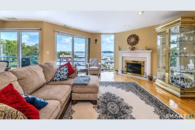 10 Harbour Close #10, New Haven, CT 06405 - Photo 3